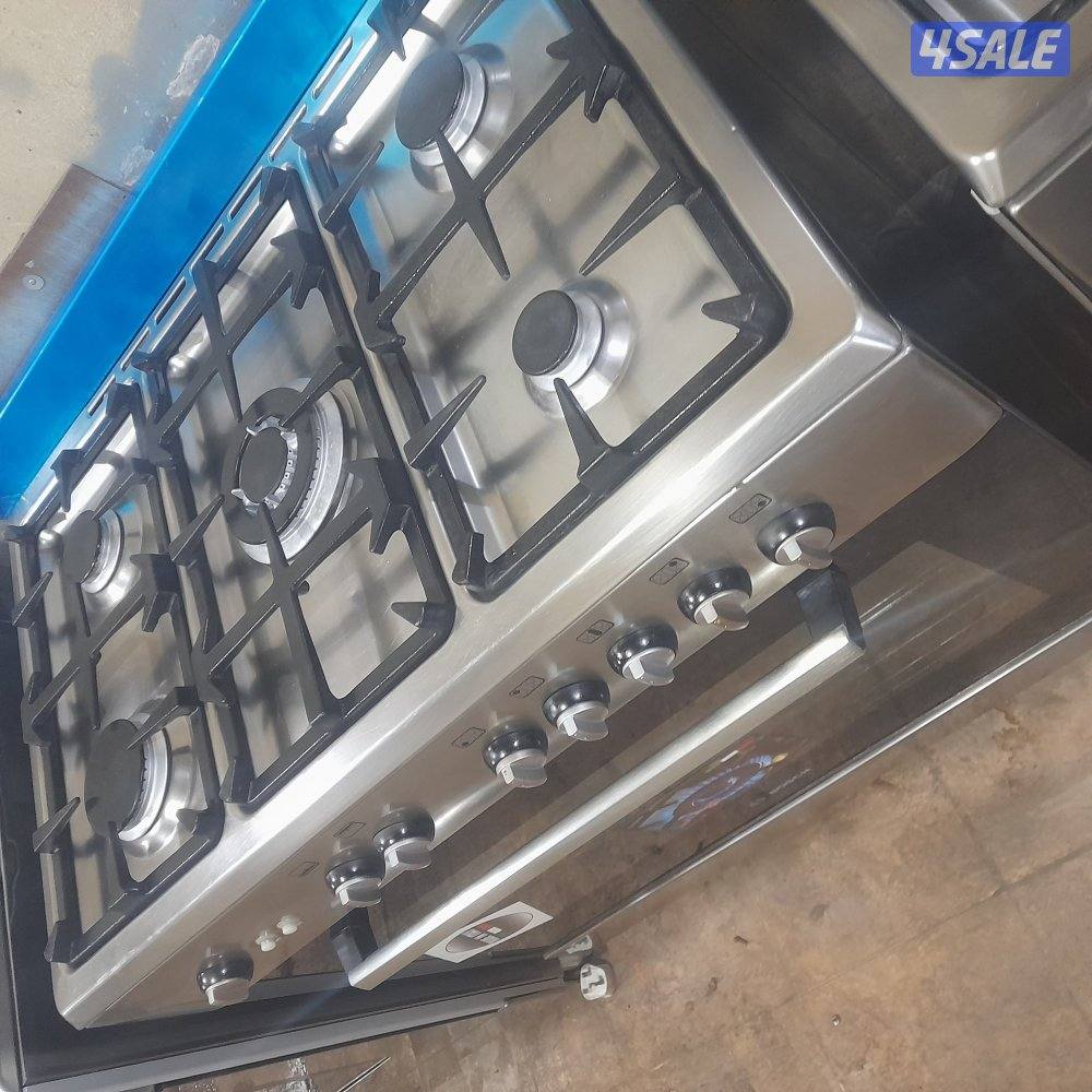 لبيع جميع انواع الطباخات الايطالي لجرمل مقاس 90 60 بحاله ممتازه مع الت4