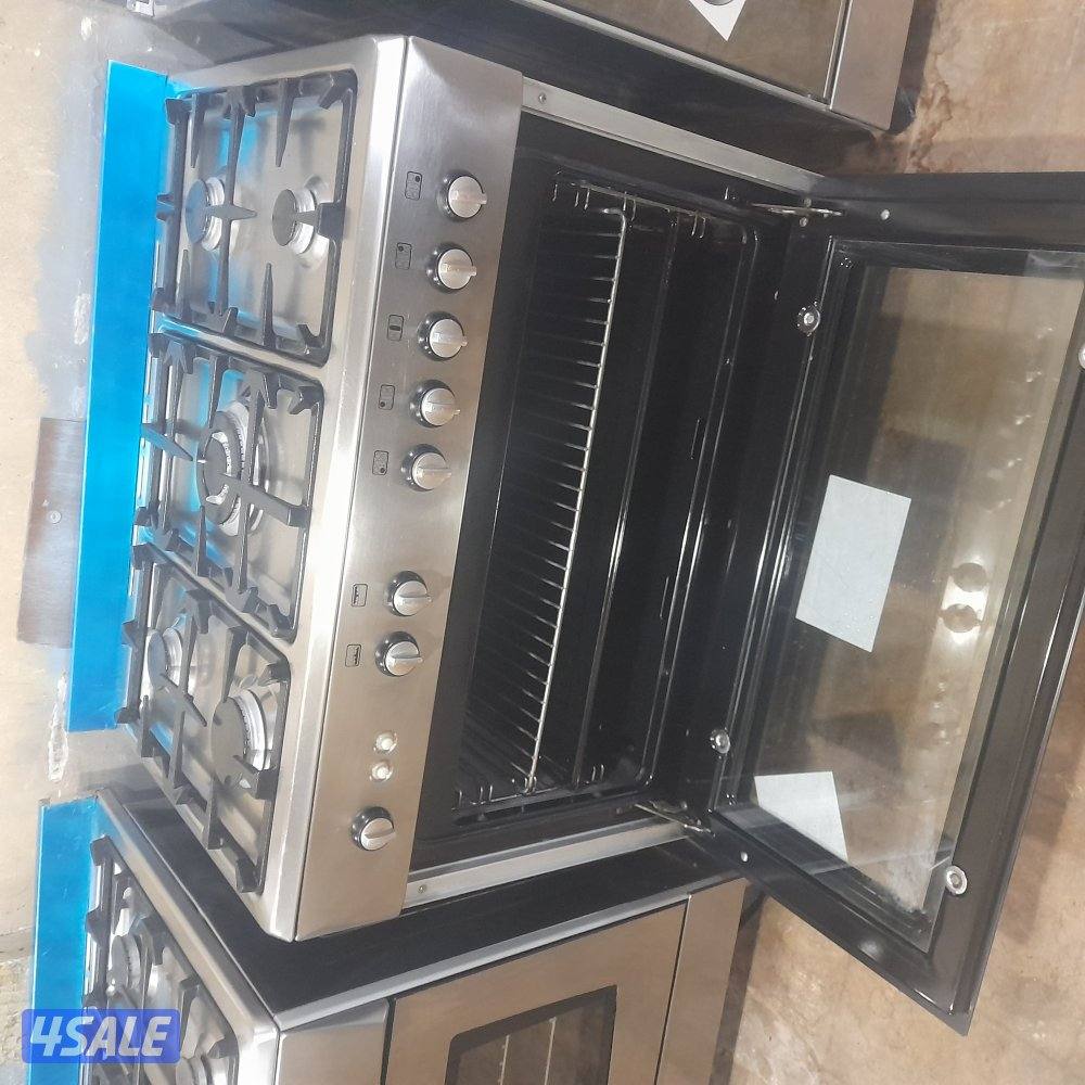 لبيع جميع انواع الطباخات الايطالي لجرمل مقاس 90 60 بحاله ممتازه مع الت5