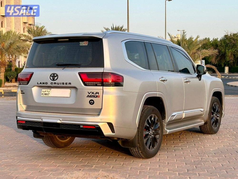 لاندكروزرVXR
 عداد 43 الف4