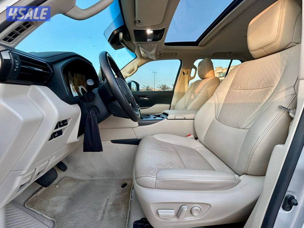 لاندكروزرVXR
 عداد 43 الف8