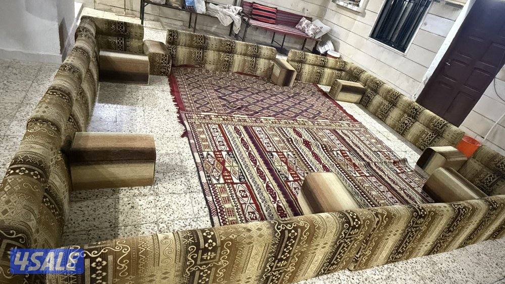 للبيع جلسة نظيفة0