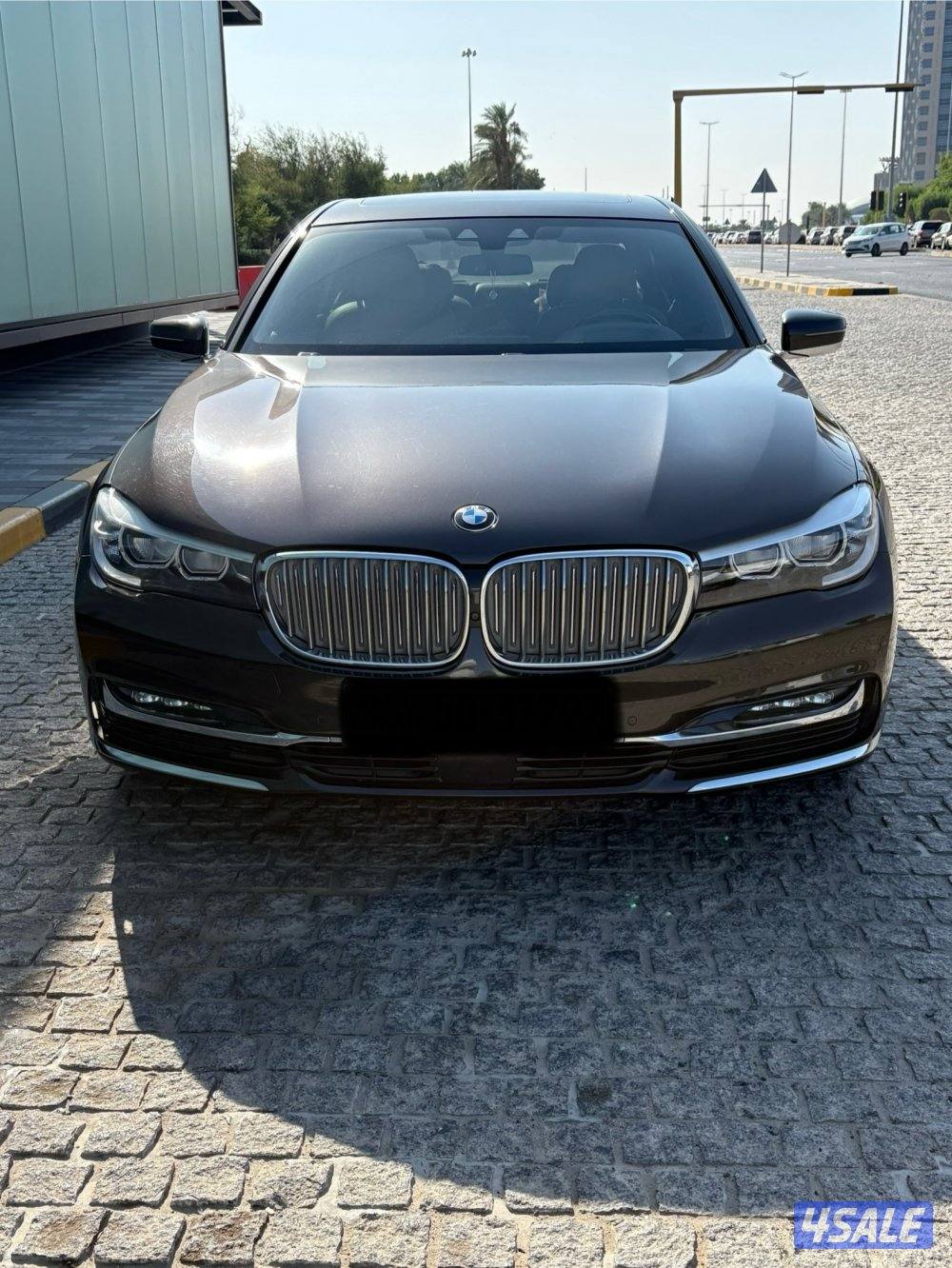 740Li/ 85,000 km/ 20181