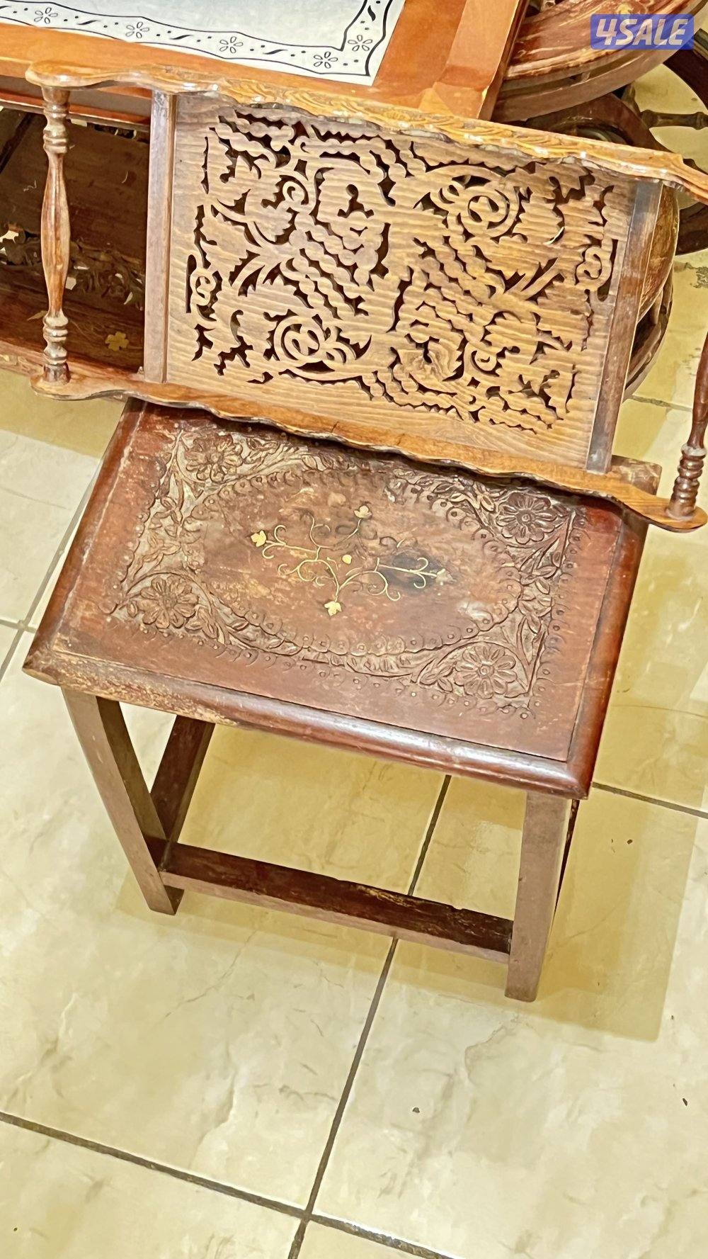 للبيع ترولي خشبي مع الصواني والصحوون12