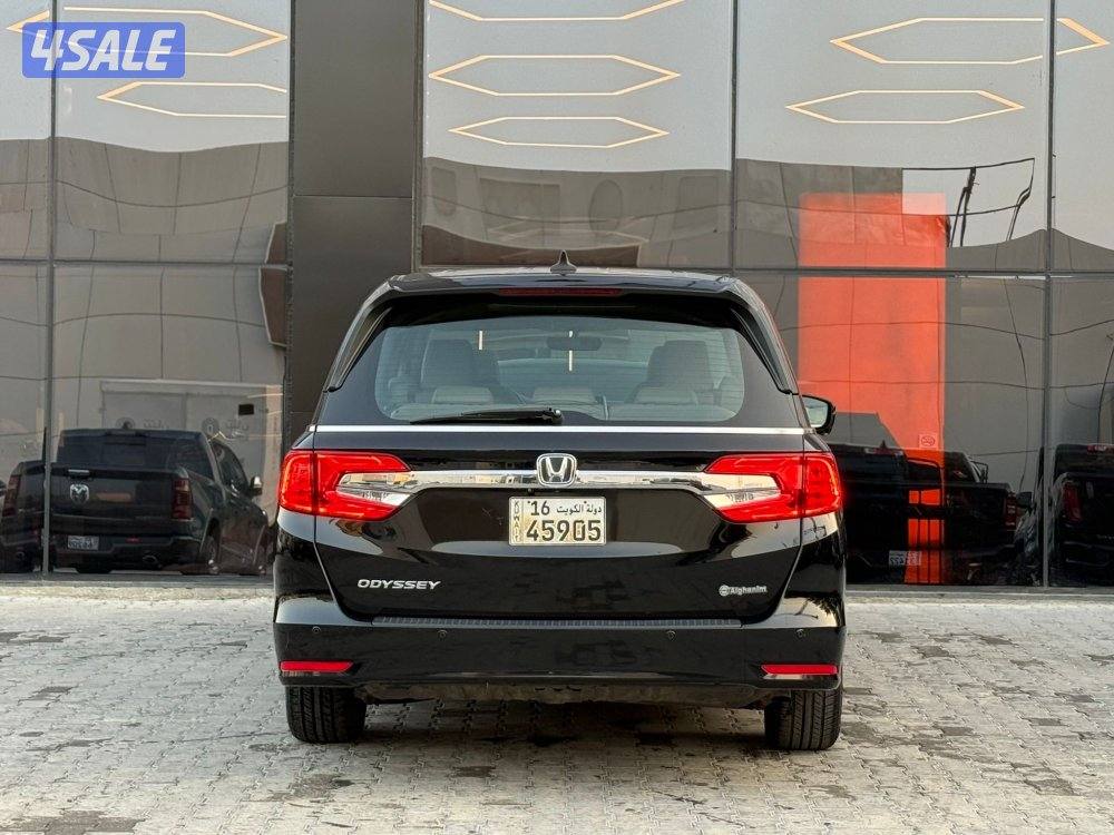 HONDA ODYSSEY _2019 عداد 56 الف فقط5