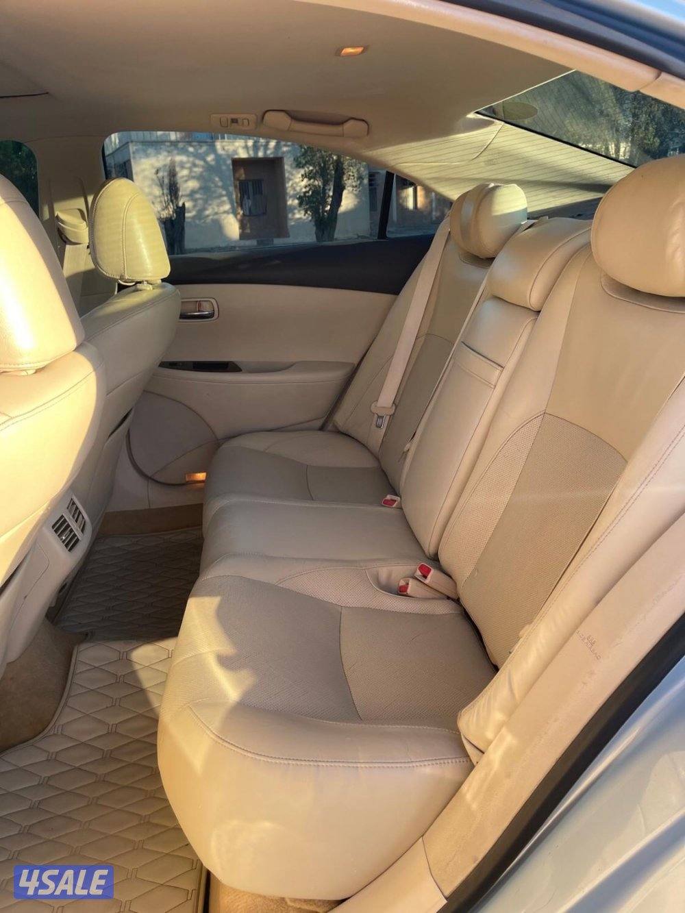 لكزس ES / 201110