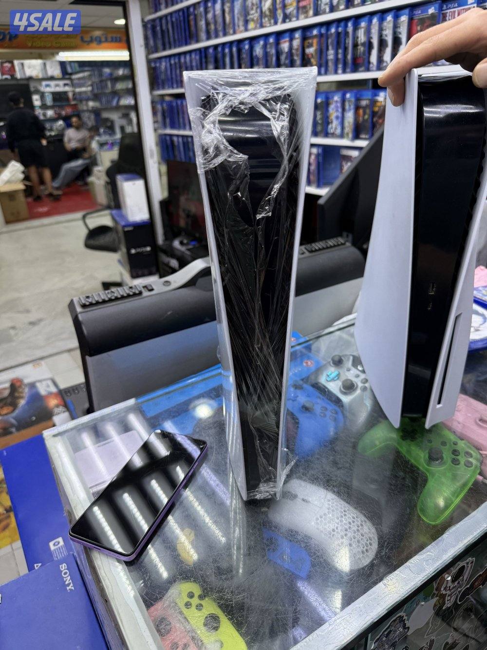 نشتري سوني فور وسوني فايف مستعمل حتي لو سكراب وهم التوصيل مجاني4