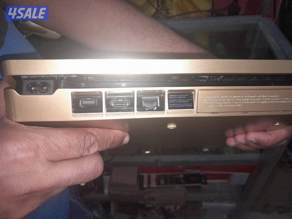 نشتري سوني فور وسوني فايف مستعمل حتي لو سكراب وهم التوصيل مجاني6