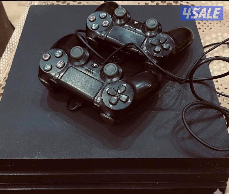 نشتري سوني فور وسوني فايف مستعمل حتي لو سكراب وهم التوصيل مجاني10