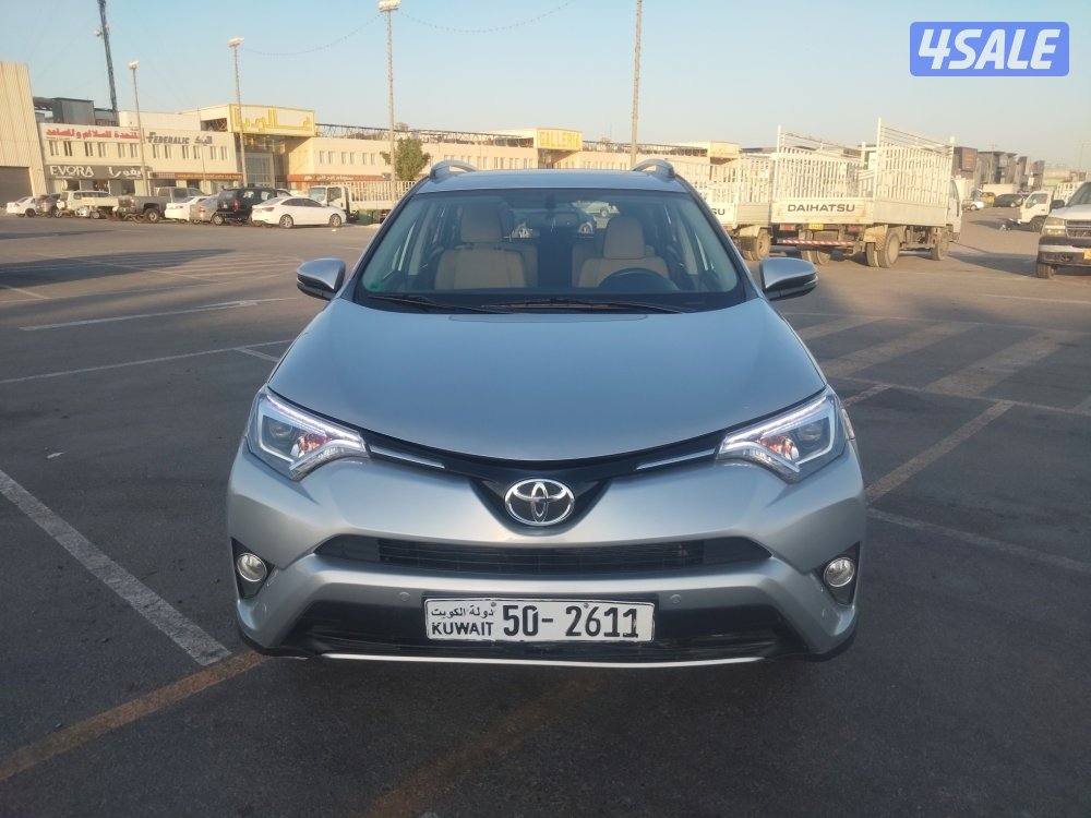 راف 4 موديل 2018 فضي عداد ٩٤ الف فتحه دبه هيدروليك بحاله ممتازة2