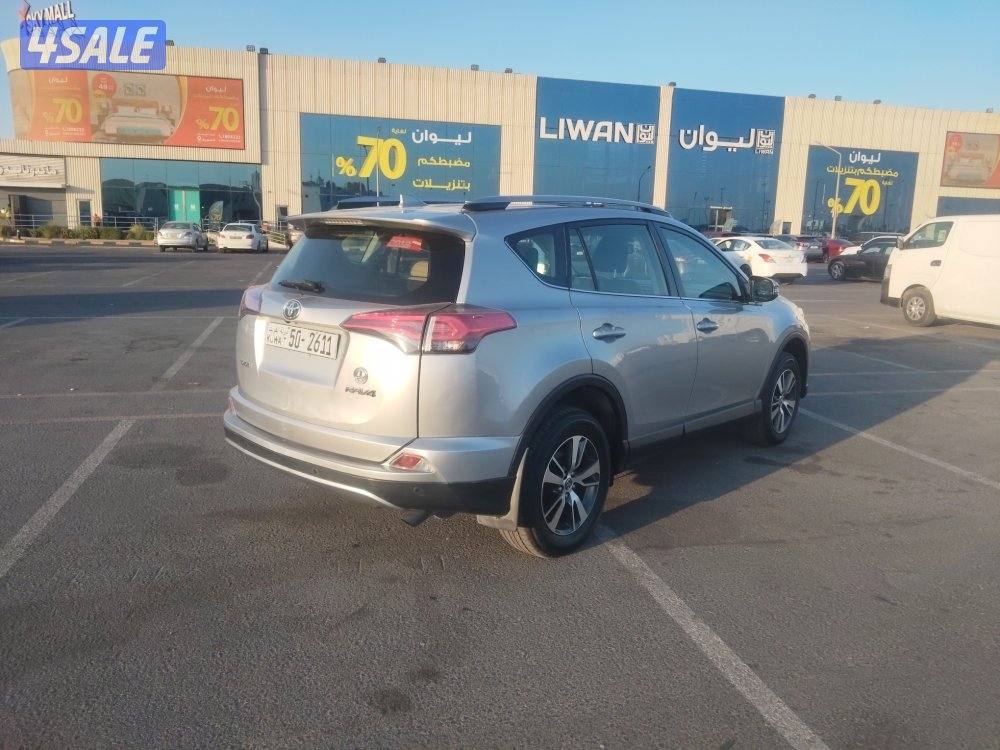 راف 4 موديل 2018 فضي عداد ٩٤ الف فتحه دبه هيدروليك بحاله ممتازة4