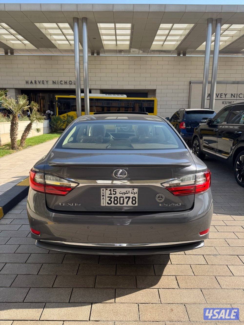 لكزس ES250  الساير بحاله نادره عداد (30) الف كم5