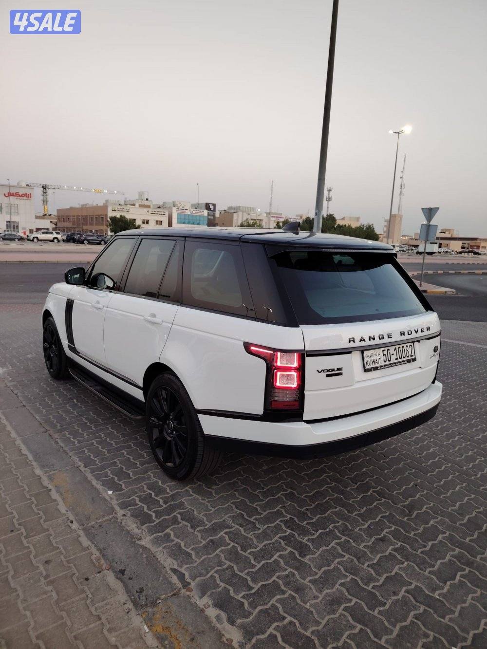 رنج روفر HSE الغانم فوج 2017 بحاله نادره عداد 37 الف2