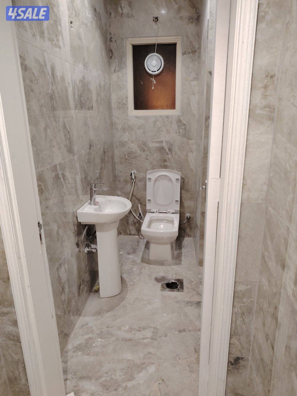 فني صحي، وتسليك مجاري، اعمل الصحي وتسليك المجاري ابو يوسف خدمه ٢٤ ساعه2