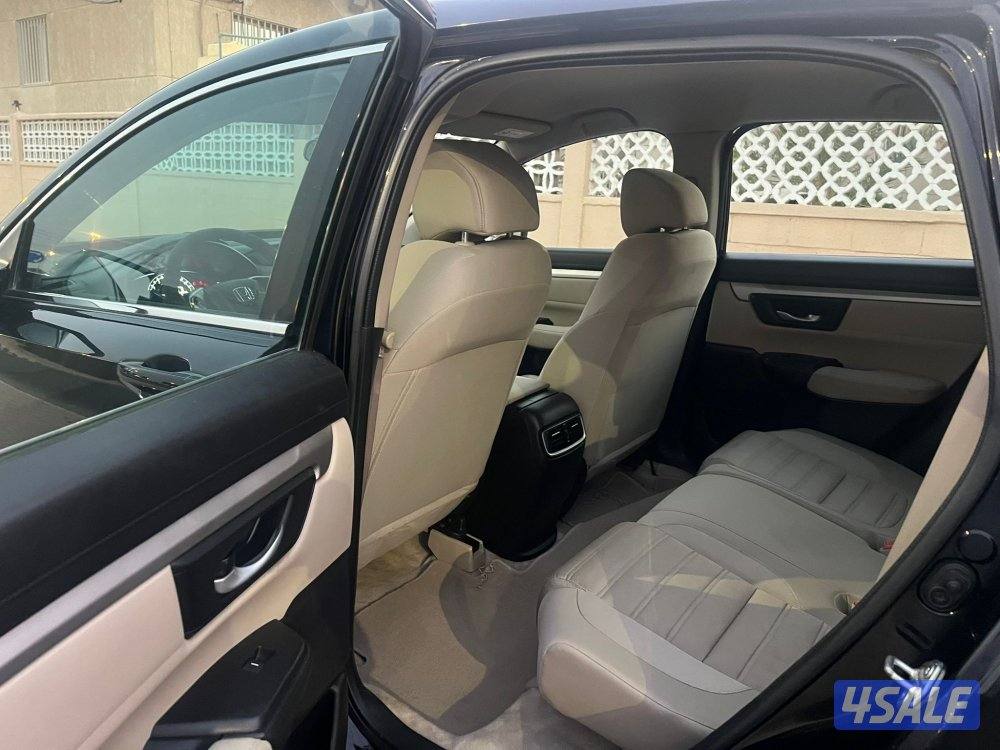 للبيع هوندا CRV موديل 20203