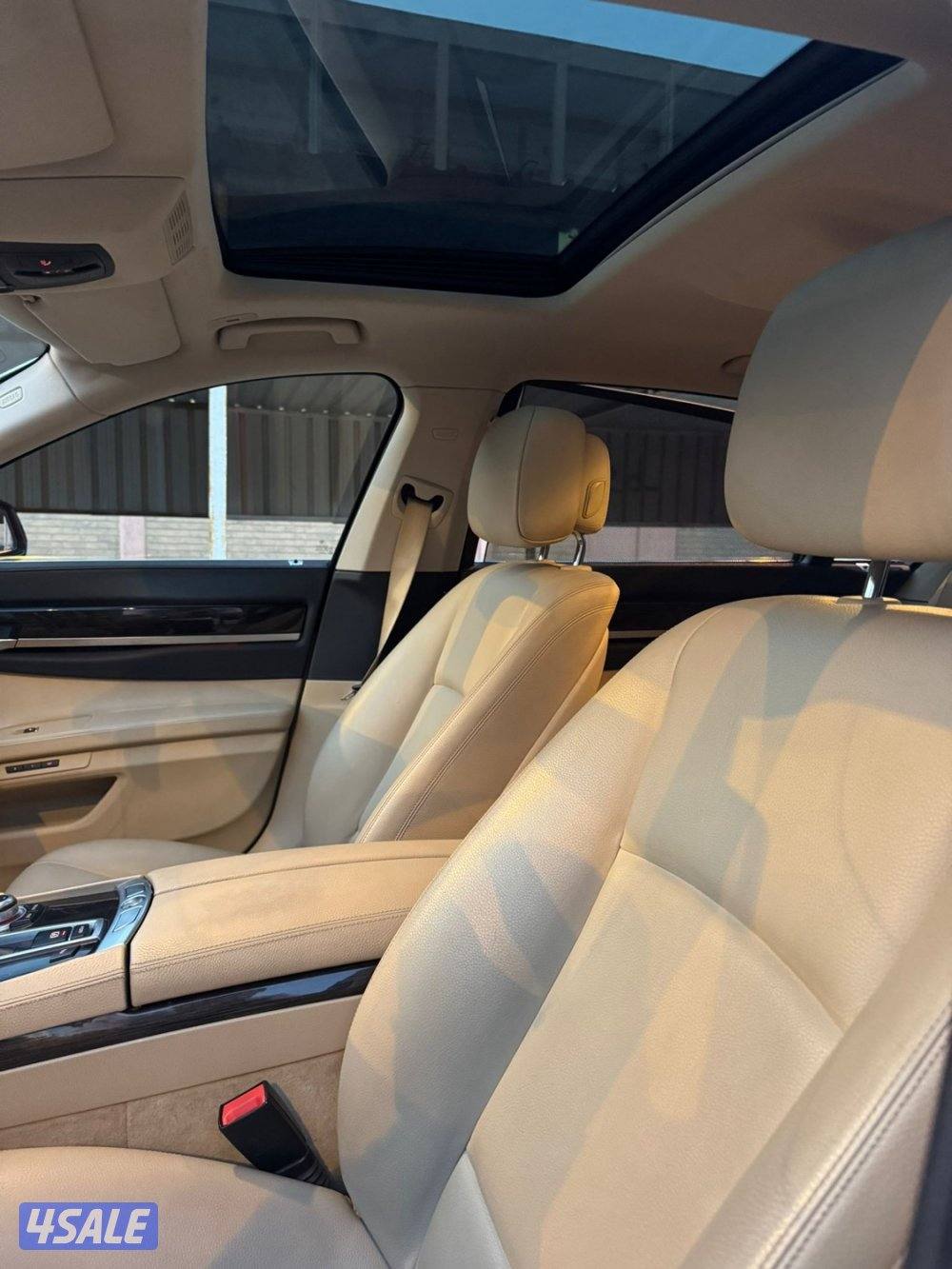 للبيع BMW 730Li4