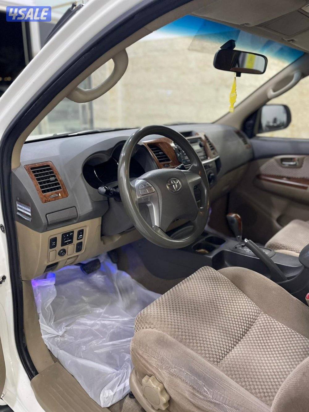 للبيع فورتنر 2013 عداد 2034