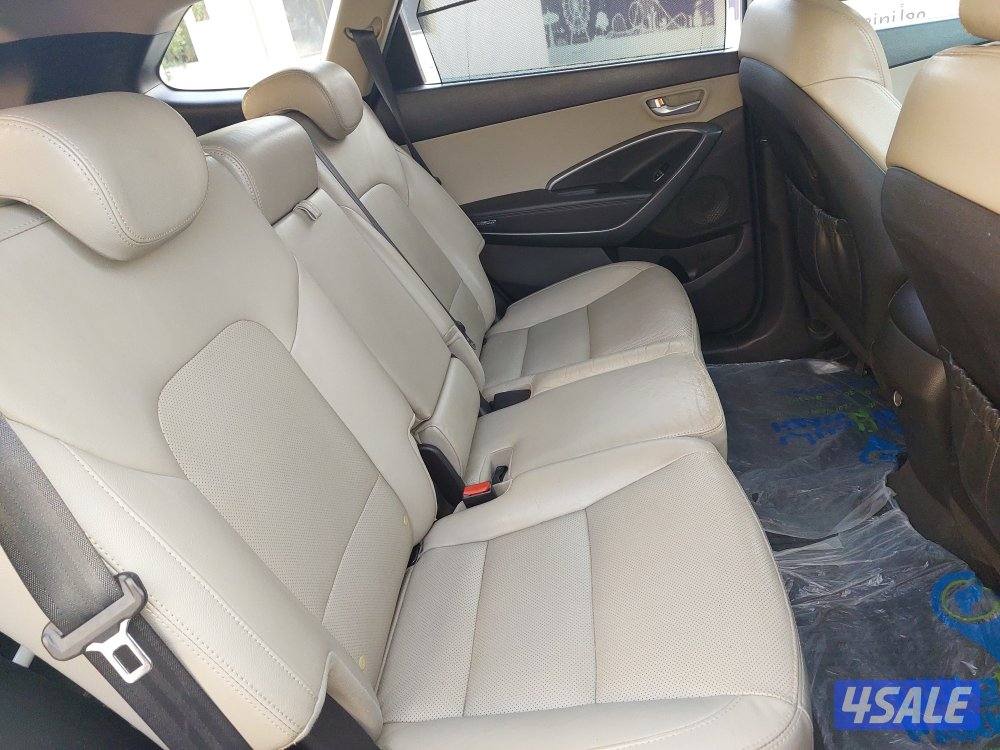 Hyundai grand santafi . 20154