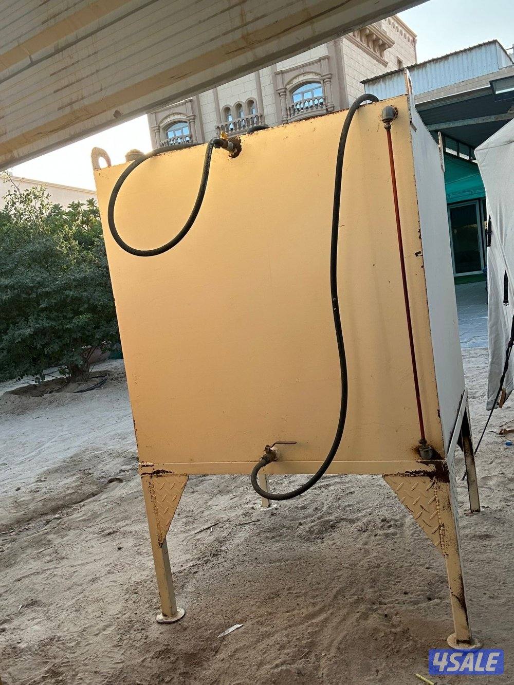 ماطور ديزل كتربلر حجم 30الف موديل 2017. مع خزان حجم 1000لتر نظيف جدا9