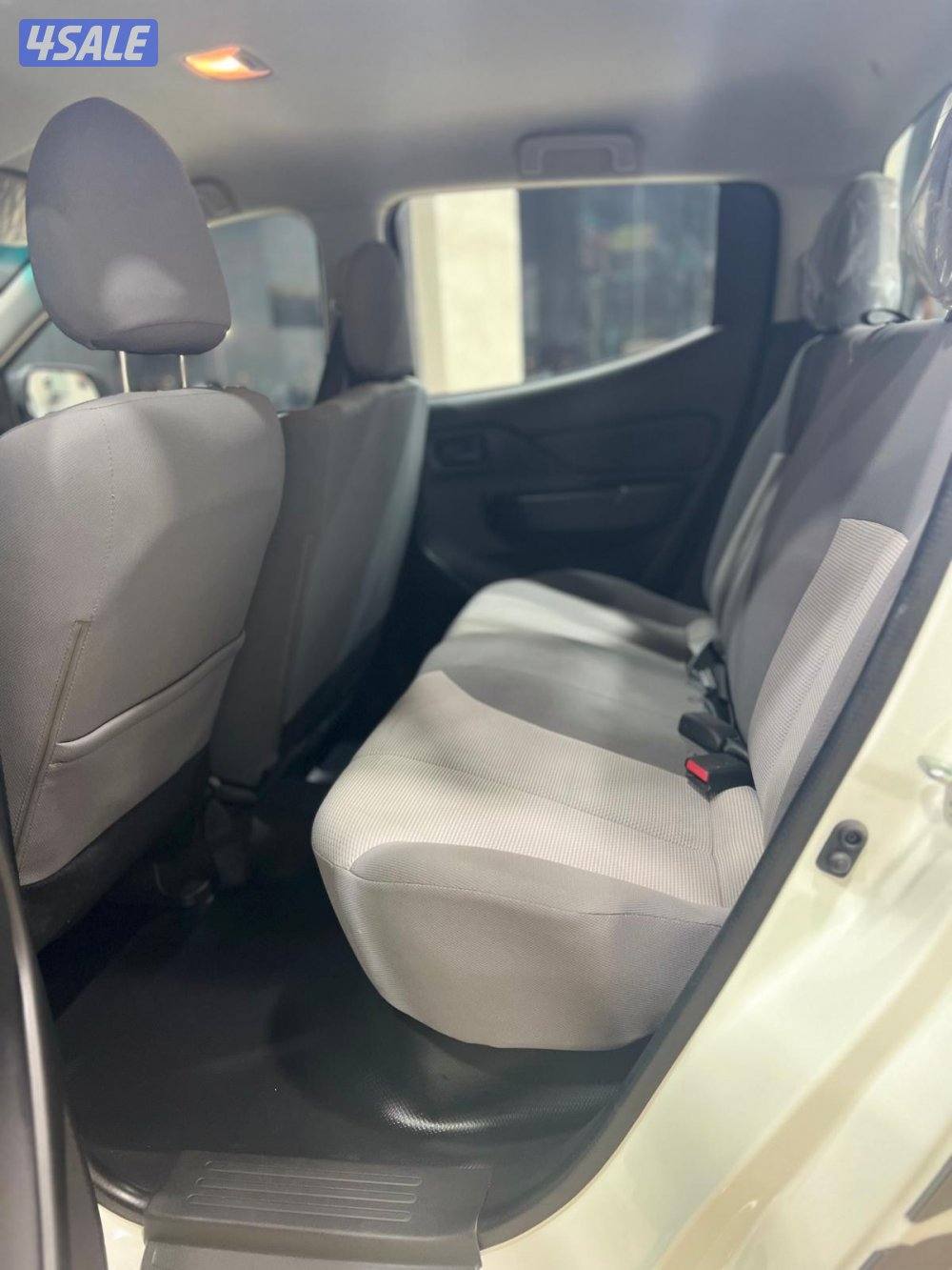 وانيت قير عادي موديل 2022 ماشي 33 الف صبغ الوكالة بحالة الوكالة7