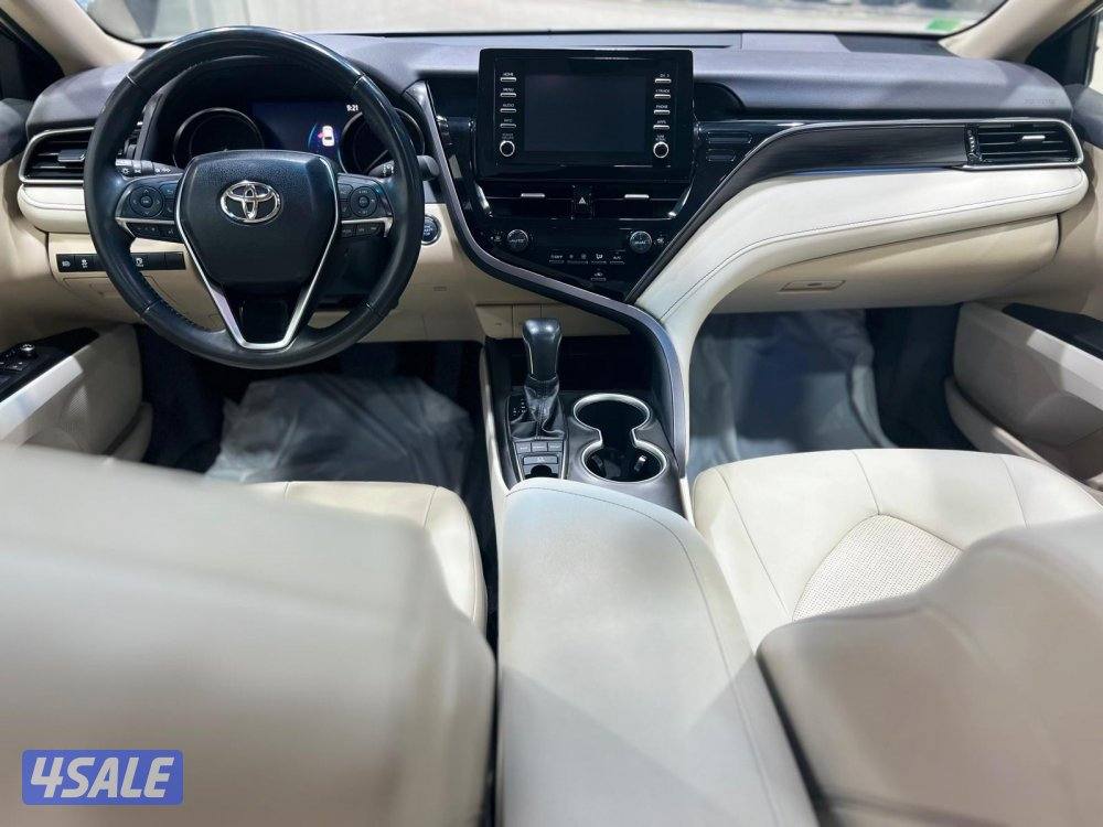 كامري بانوراما ليمتد 6 سنلدر موديل 2023 ماشي 55 الف صبغ الوكالة الساير7