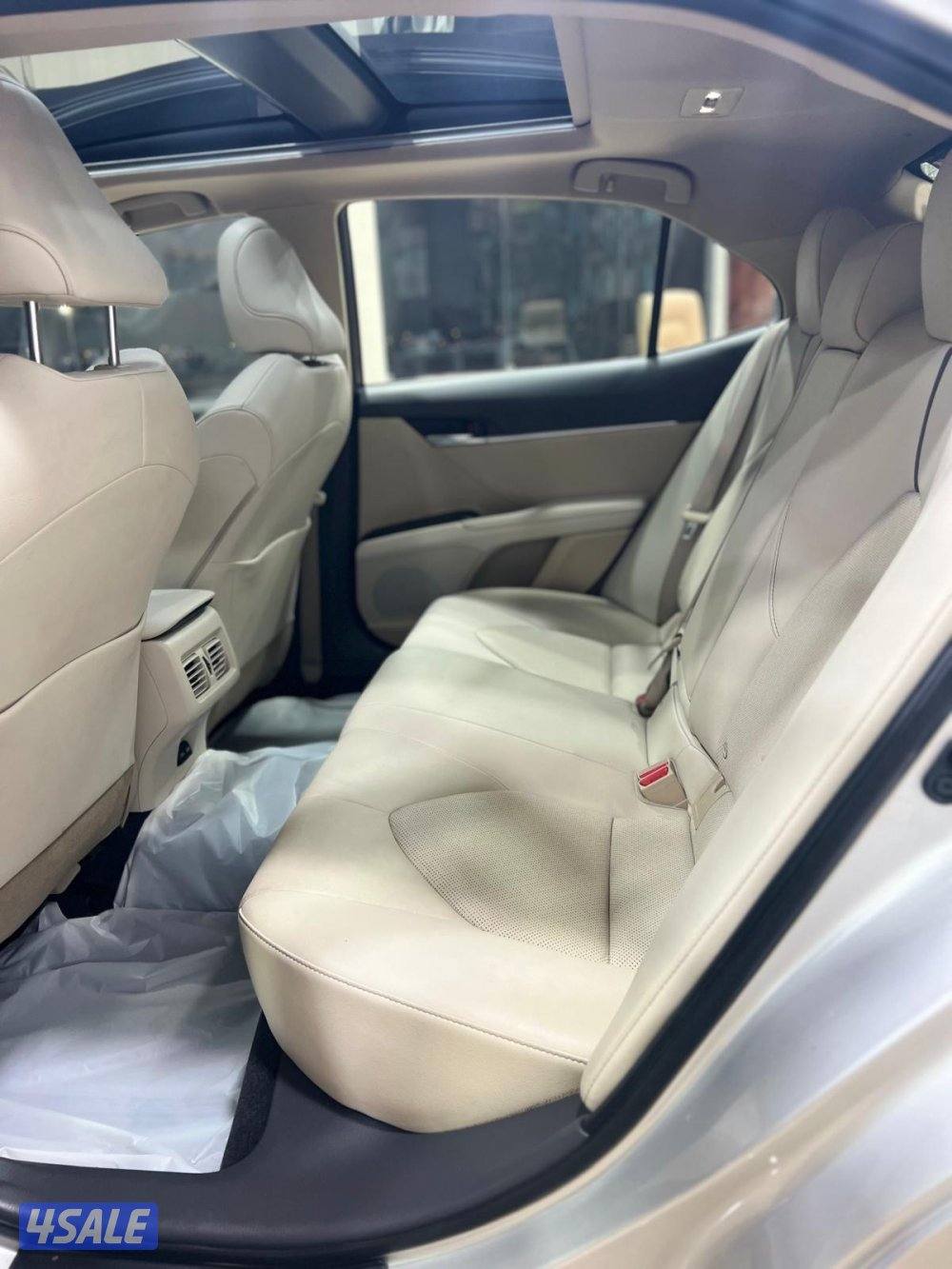 كامري بانوراما ليمتد 6 سنلدر موديل 2023 ماشي 55 الف صبغ الوكالة الساير8