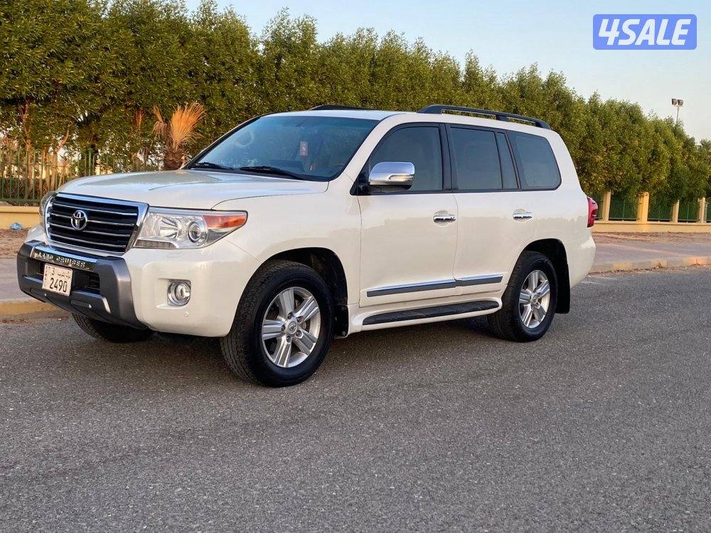 للبيع لاندكروز / ٢٠١٤ GXR ٨ سلندر2