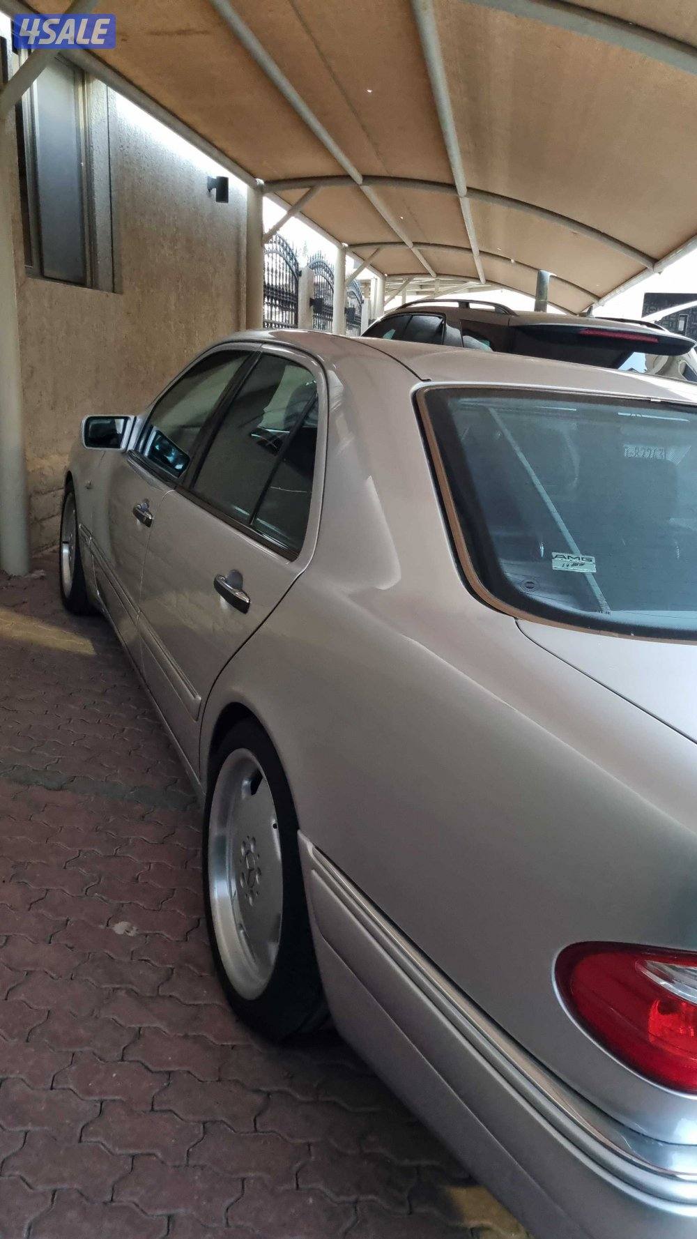 للبيع مرسيدس E55 AMG موديل 1999 وارد اليابان بحالة ممتازة4