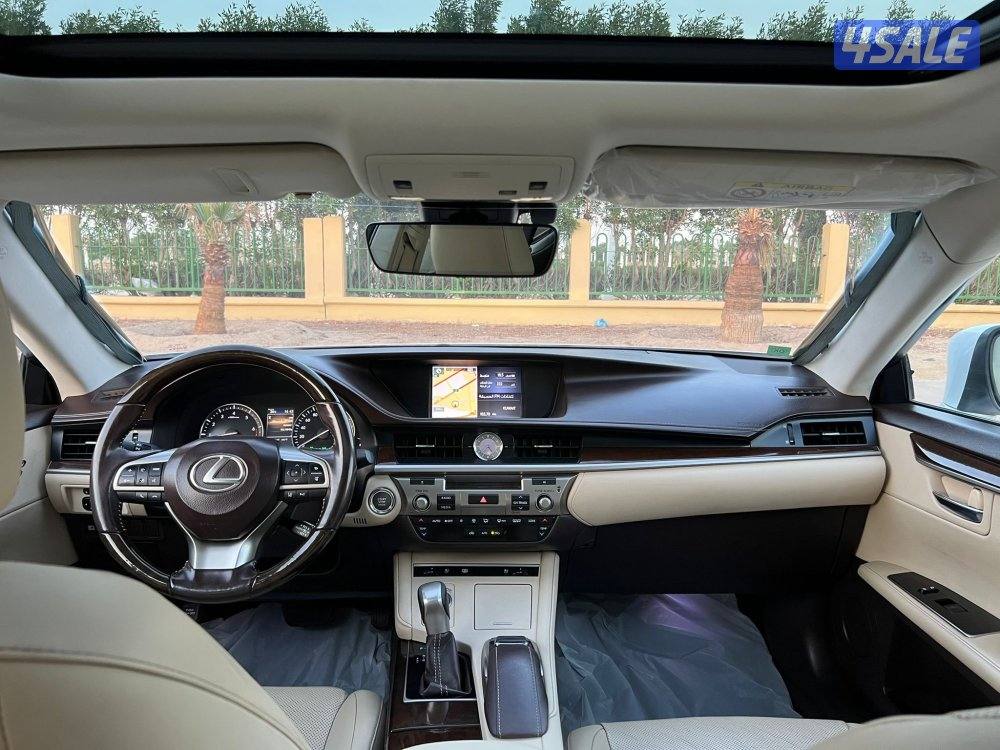 للبيع لكزس ES350 موديل / 2016 صبغ وكالة ماعدا قطعة6