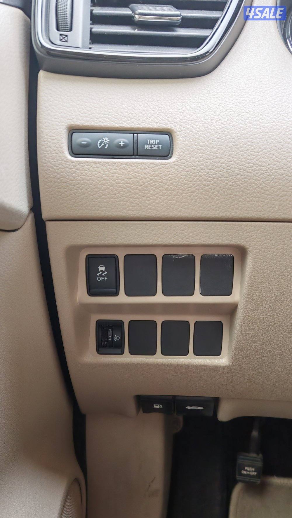 نيسان اكس تريل ٢٠١٩ فضي 4WD ماشي ٩٢ ألف مفحوص6