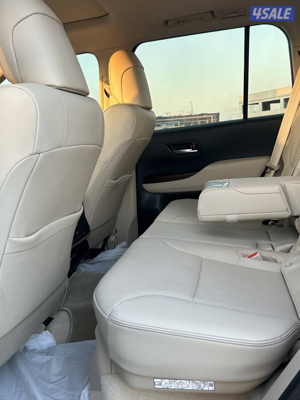 للبيع لاند كروزر GXR ايرو6