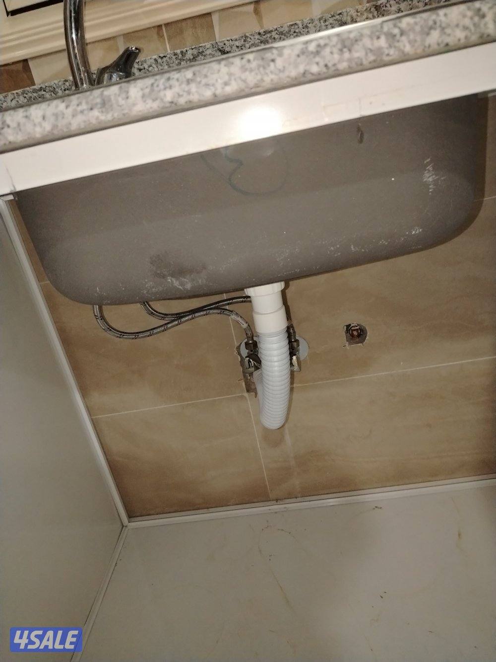 ابو حسن سباك صحي تركيب فلاتر وتركيب سخانات وتركيب مضخات صيانة مضخات خب5