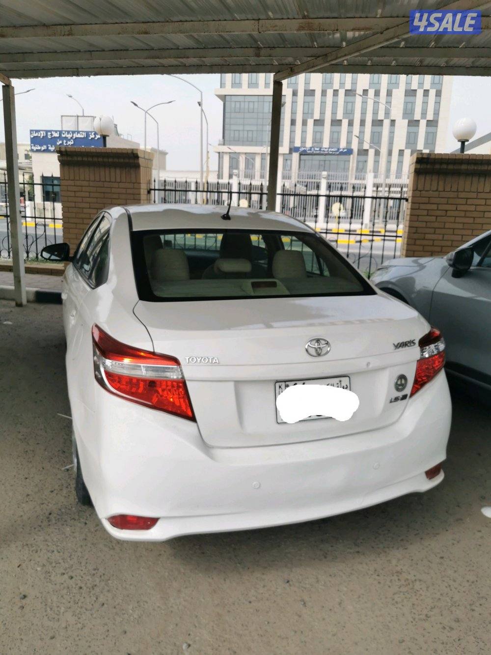 للبيع تويوتا يارس 20171