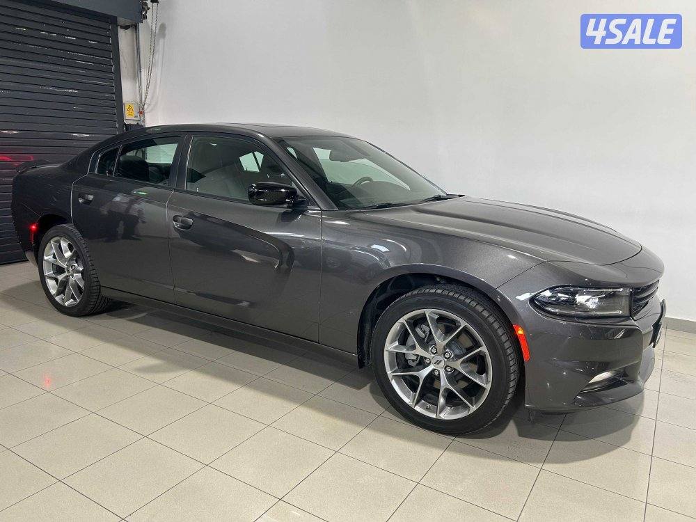Dodge Charger SXT PLus3