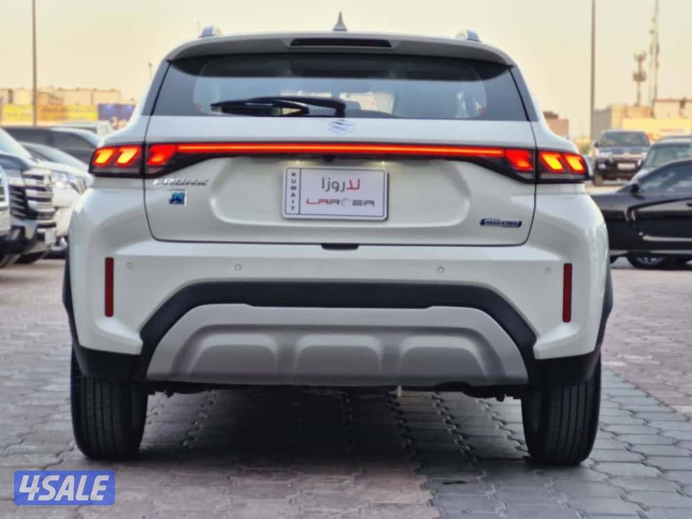 سوزوكي فرونكس 20251