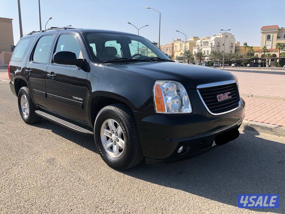 يوكن موديل 2011 بحاله ممتازه0