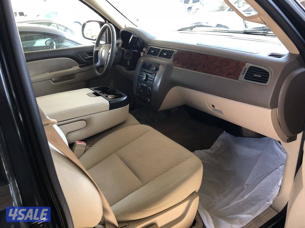 يوكن موديل 2011 بحاله ممتازه7