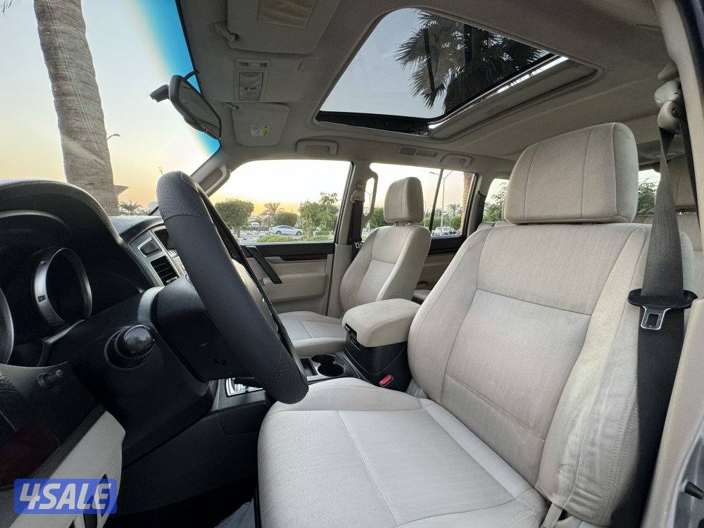 ميتسوبيشي باجيرو موديل 2016 عداد 138 بحاله ممتازه12