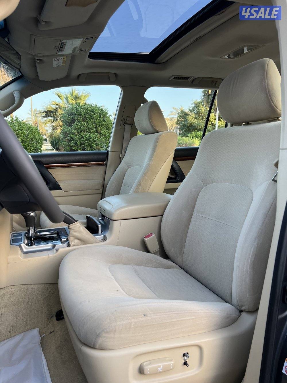 للبيع لاندكروزر V8 2016 الساير5