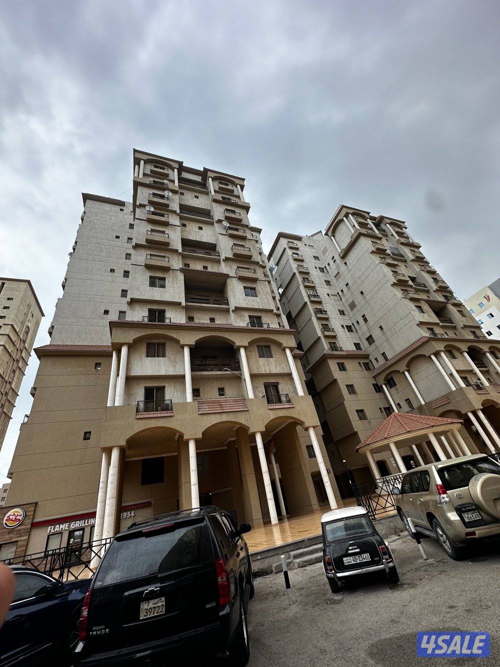 للبيع شقه دوبلكس بأبراج الواحه المساحه 150 متر السعر115 الف3