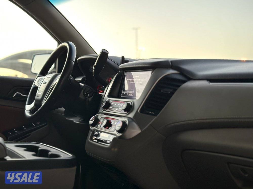 معرض القمة🚩8