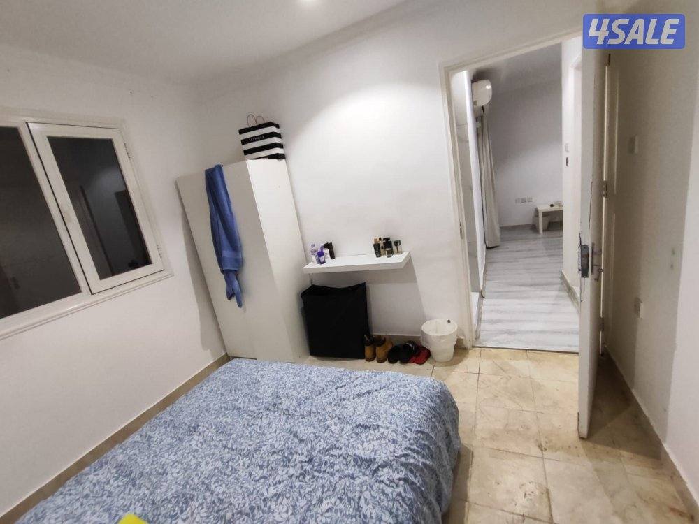 شقق للايجار حولي كويتين فقط فاضي وخلو غرفه صاله حمام مطبخ باركن5