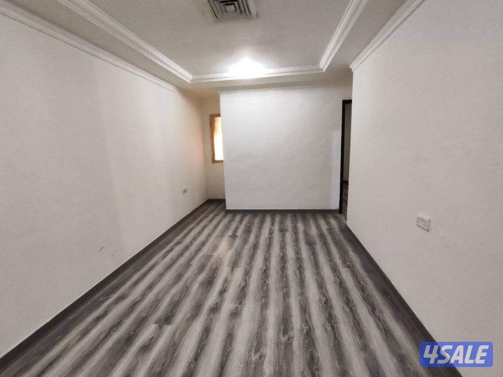 شقق للايجار حولي كويتين فقط فاضي وخلو غرفه صاله حمام مطبخ باركن8