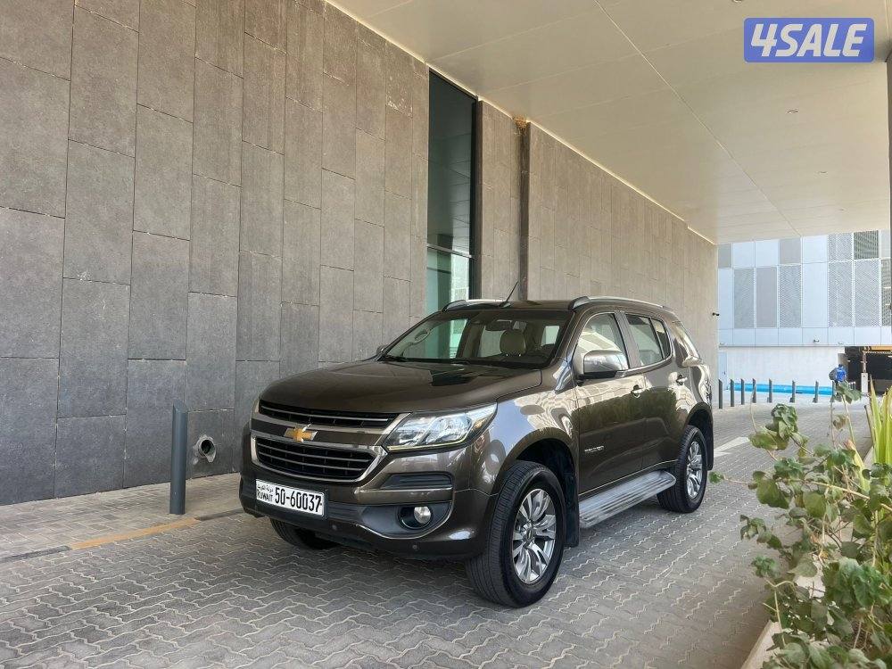 للبيع بليزر موديل2018 وارد الوكاله0