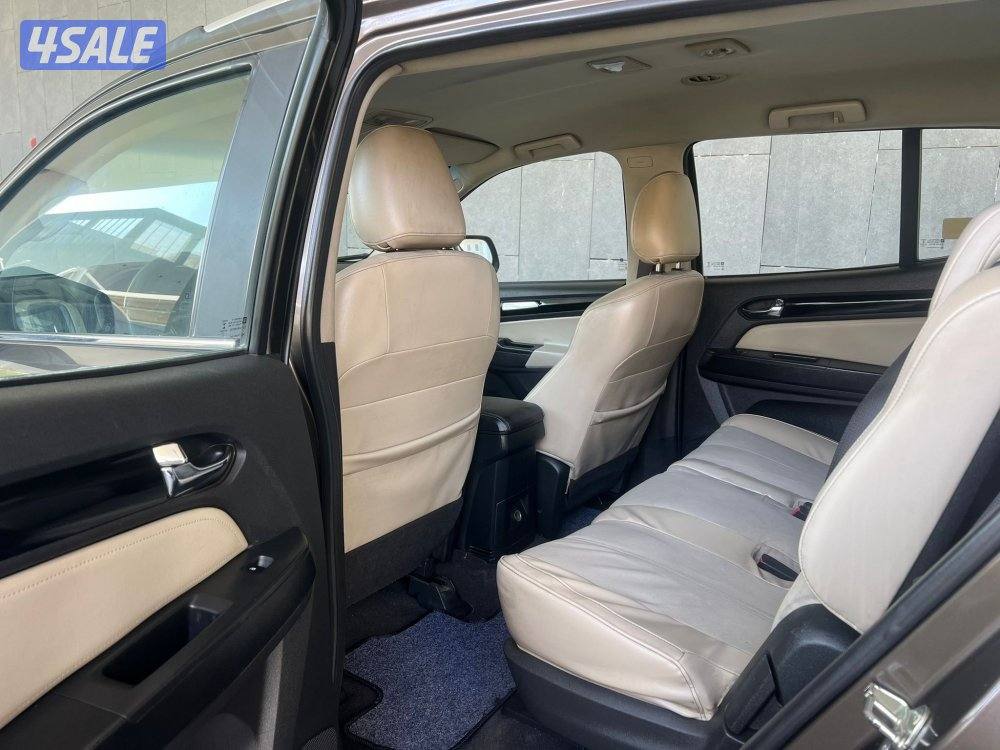 للبيع بليزر موديل2018 وارد الوكاله5