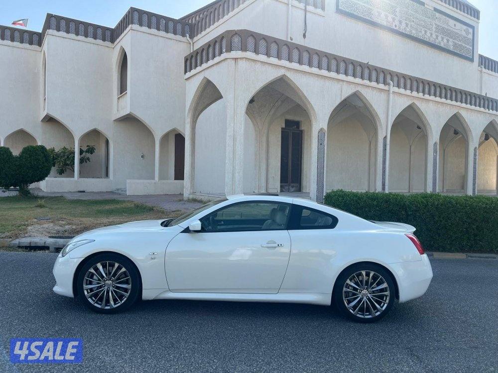 للبيع انفيتني كوبيه Q60S موديل 20164