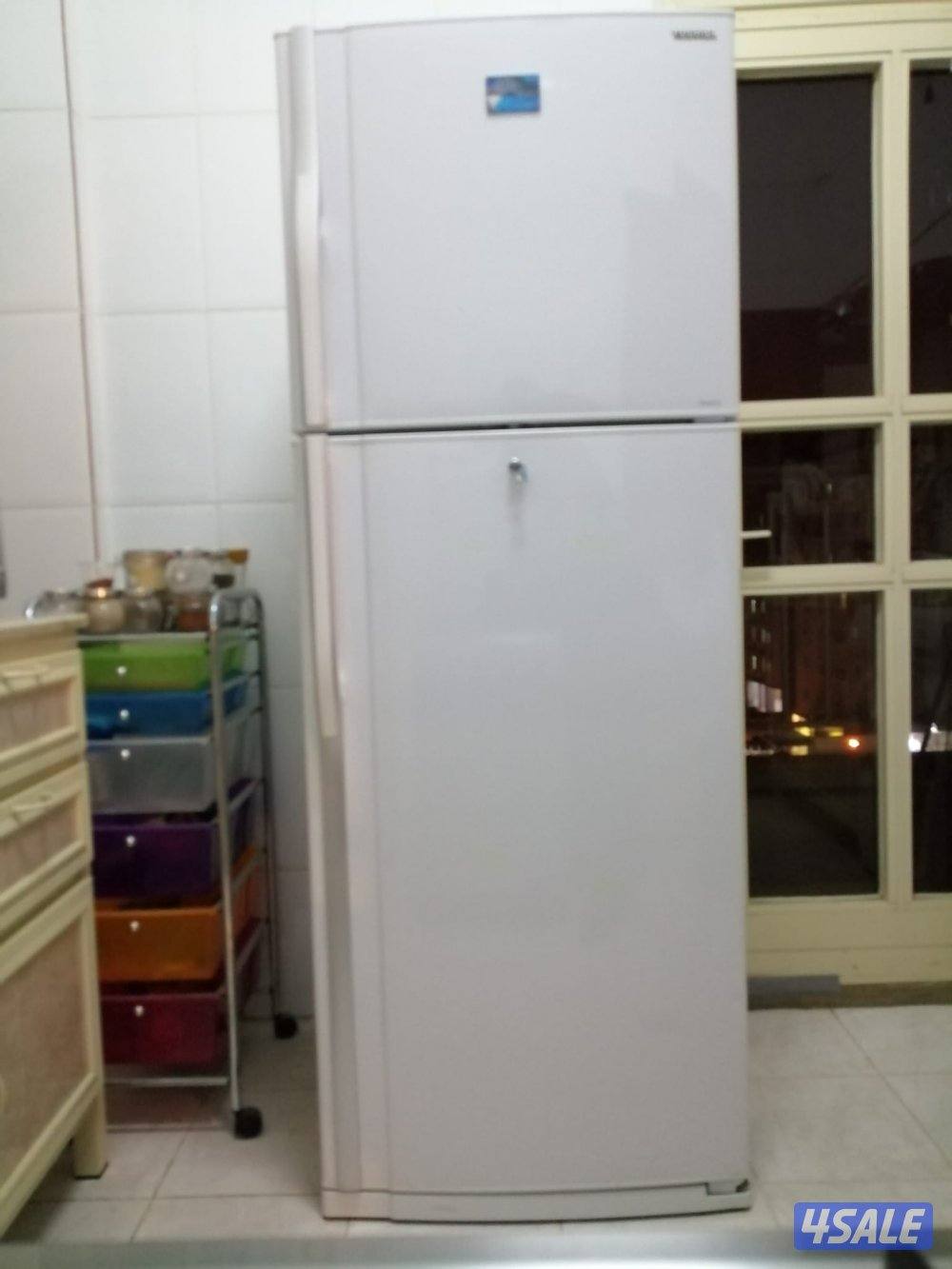 بداعي السفر للبيع َعفش شقة بحالة جيدة جدآ10