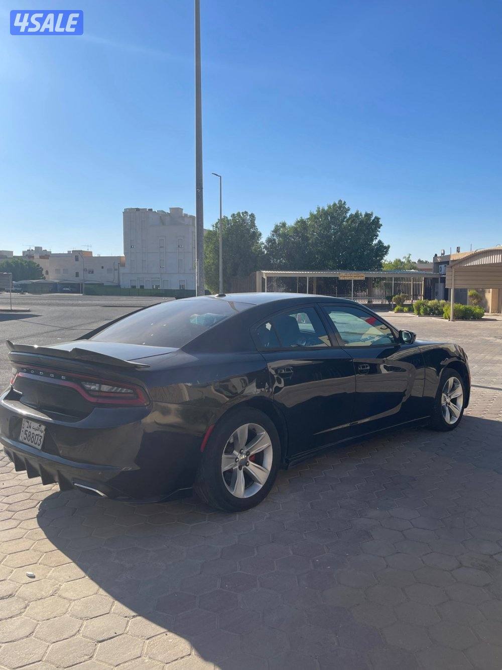 للبيع دوج ٦ سلندر1