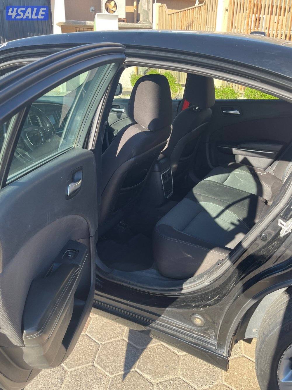 للبيع دوج ٦ سلندر3