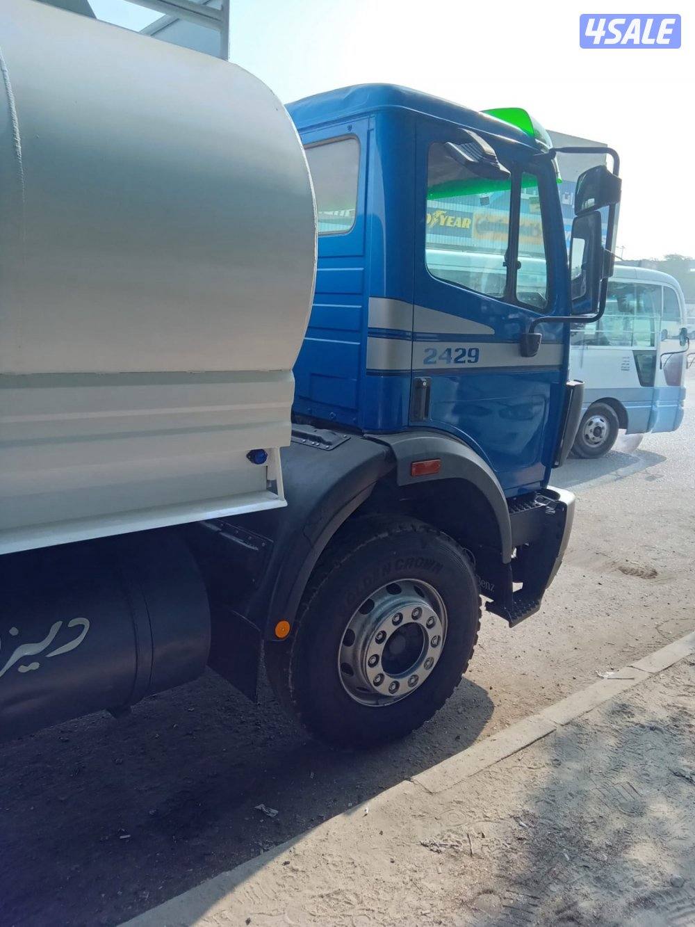 للبيع شاحنه صهريج مياه 24353