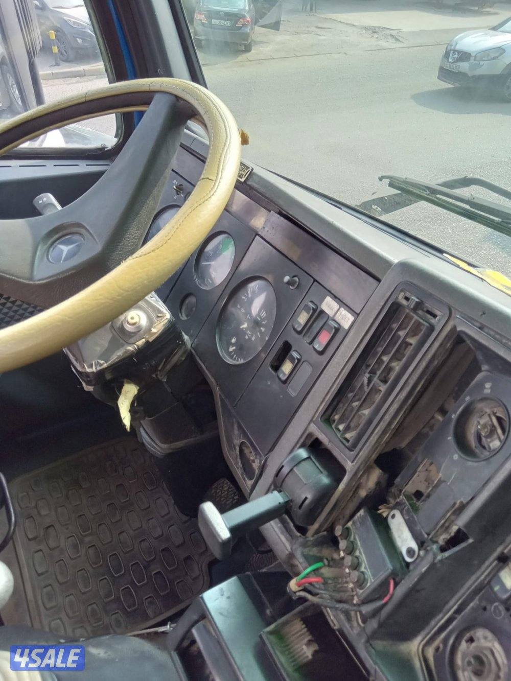 للبيع شاحنه صهريج مياه 24358